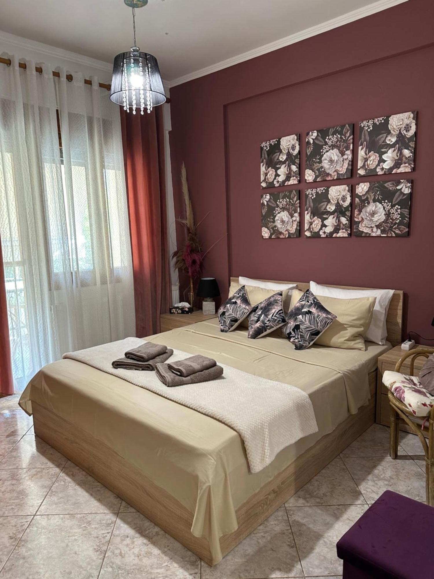 G & A Apartment *
