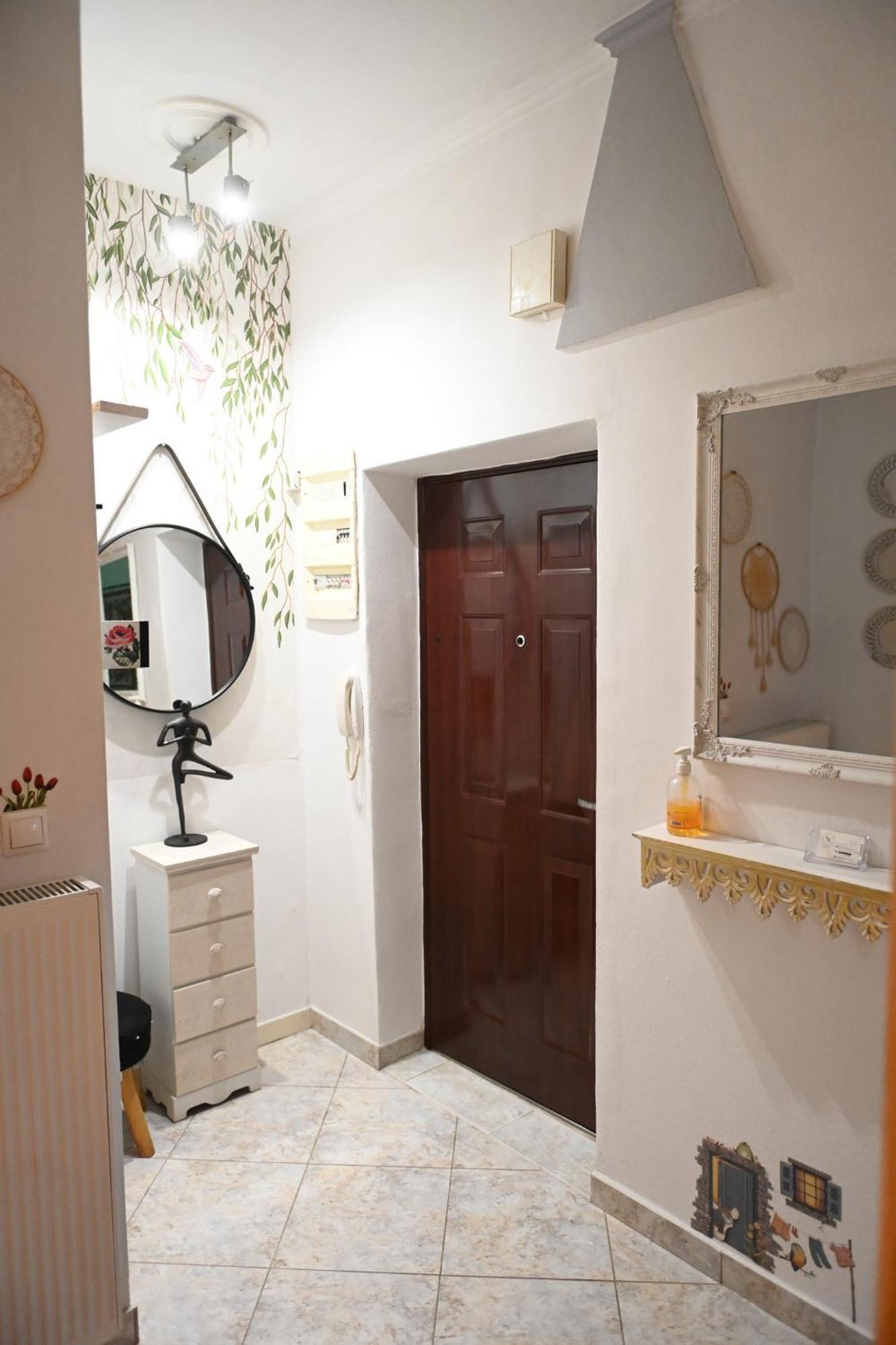 G & A Apartment